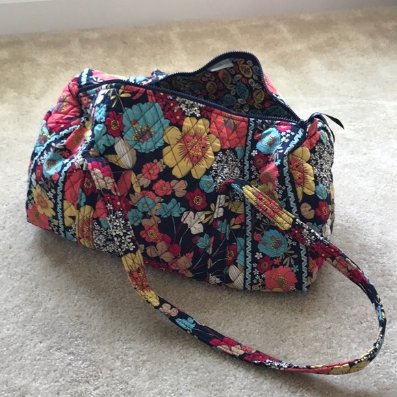 ❌SOLD❌Vera Bradley Happy Snails - Picture 3 of 3